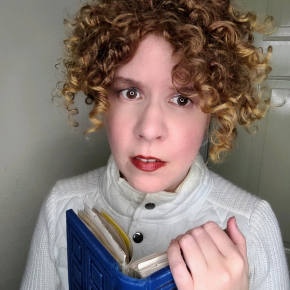 Meet your Posher, Holli - Picture 15 of 17